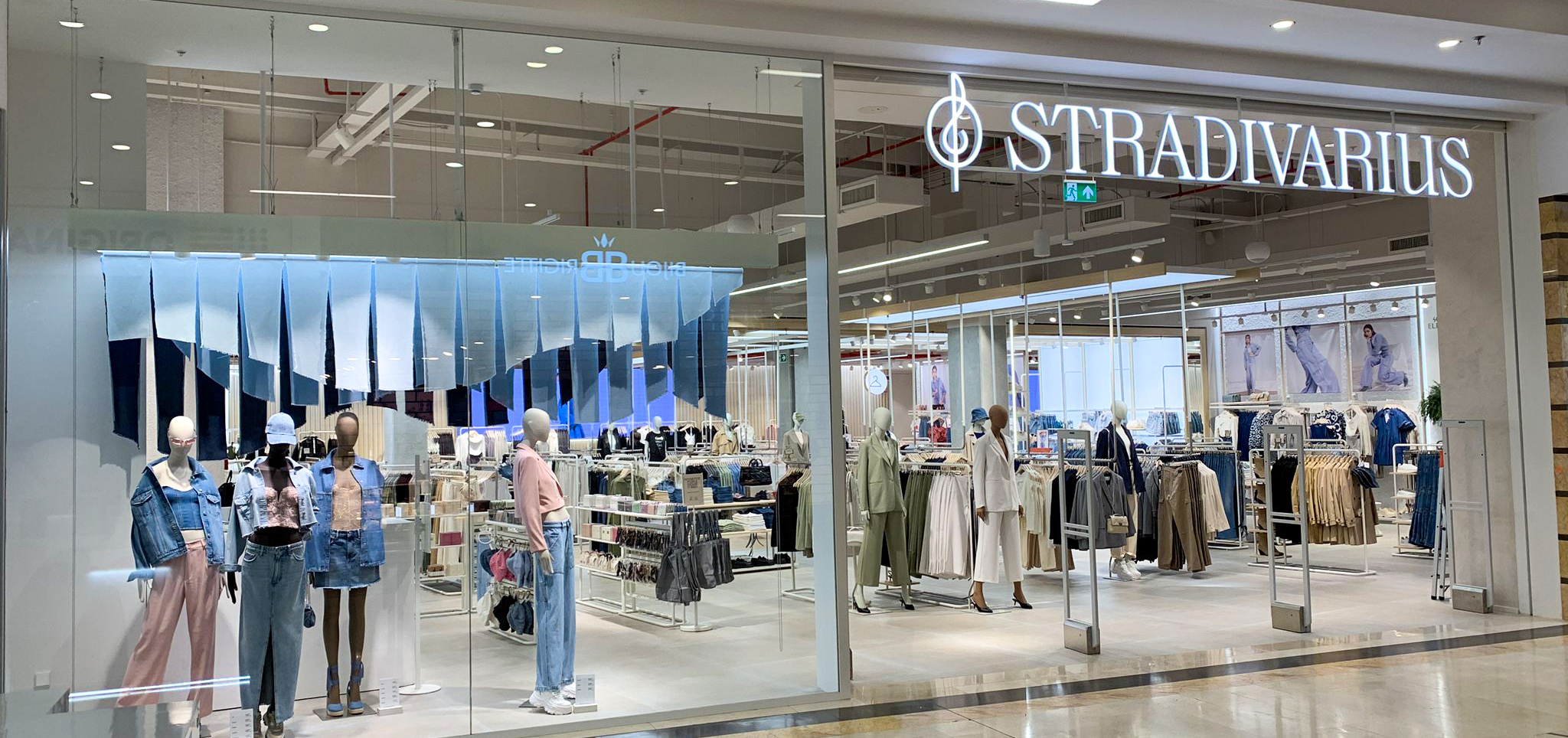 stradivarius-2